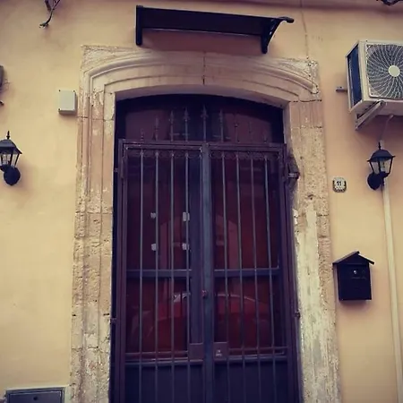 Casa Antigone סירקוזה